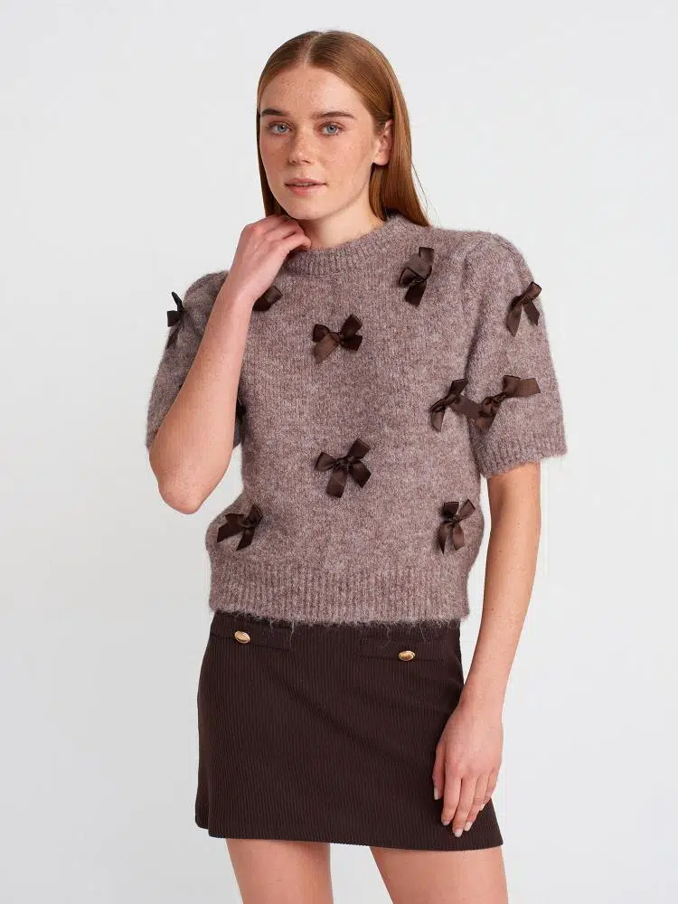 10673 DİLVİN BİSİKLET YAKA FİTONK DETAYLI KISA KOLLU TRİKO KAZAK