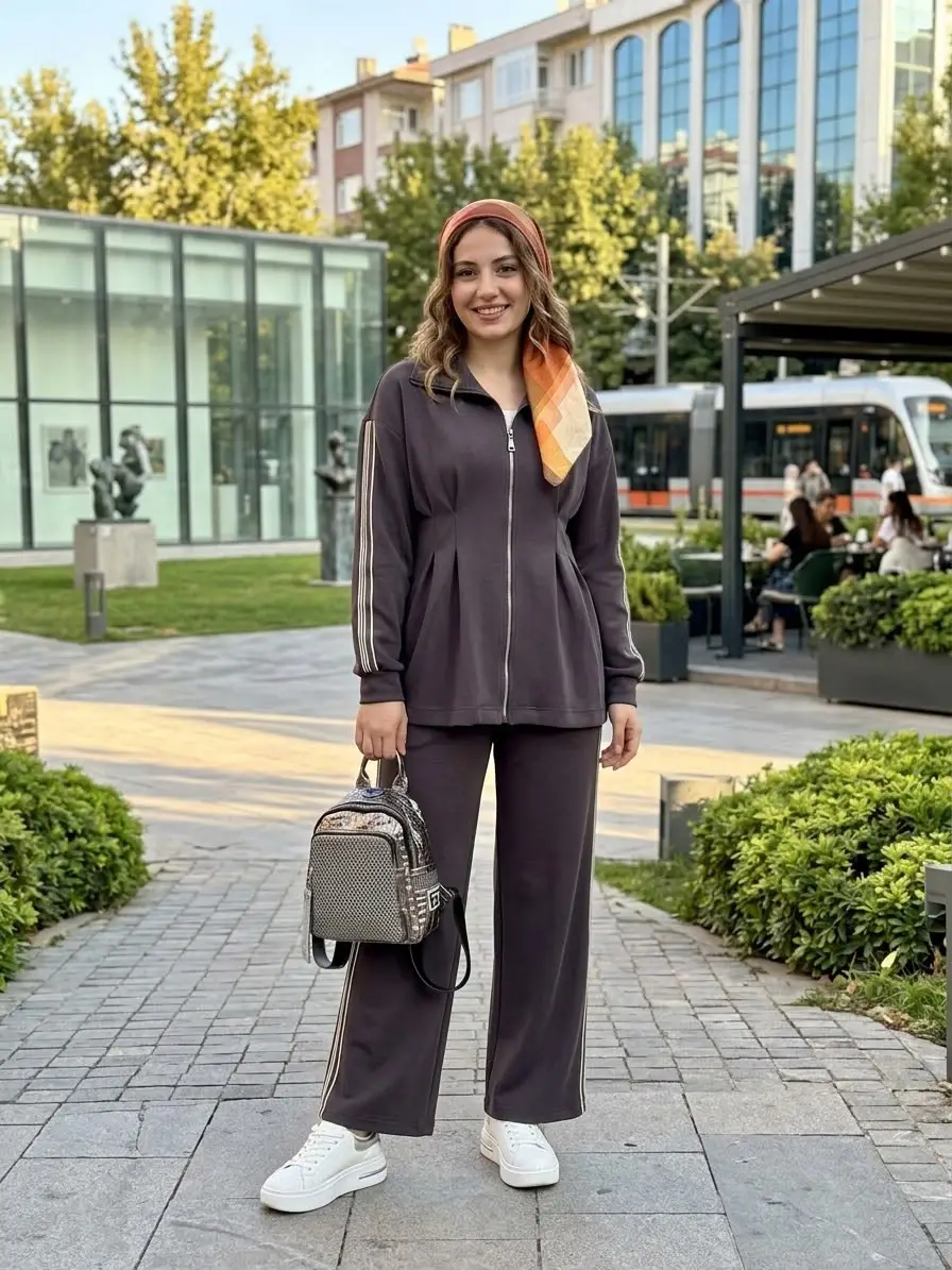 1075 NUSS PANTOLONLU TAKIM