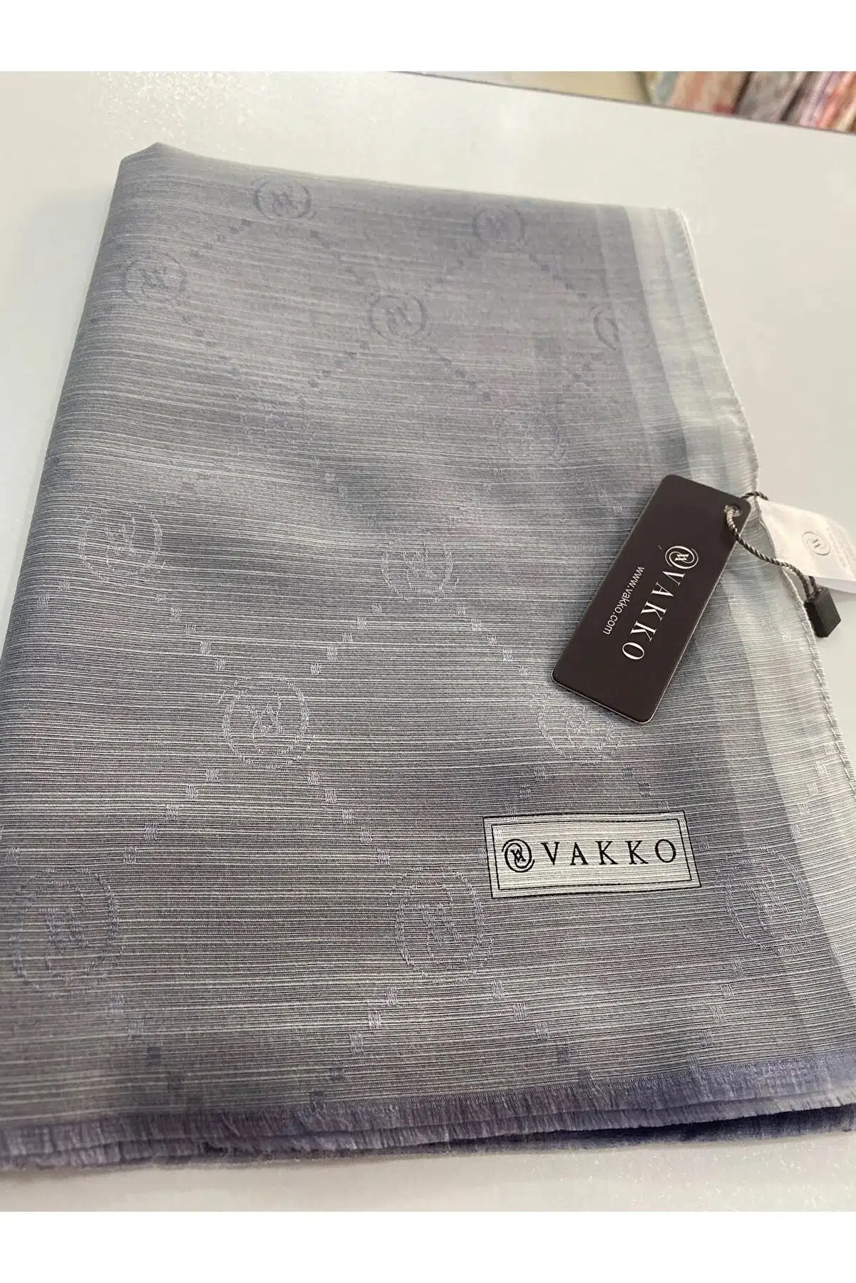 110465050-37310 VAKKO ŞAL 300090892001 JAKAR DAMA DESEN