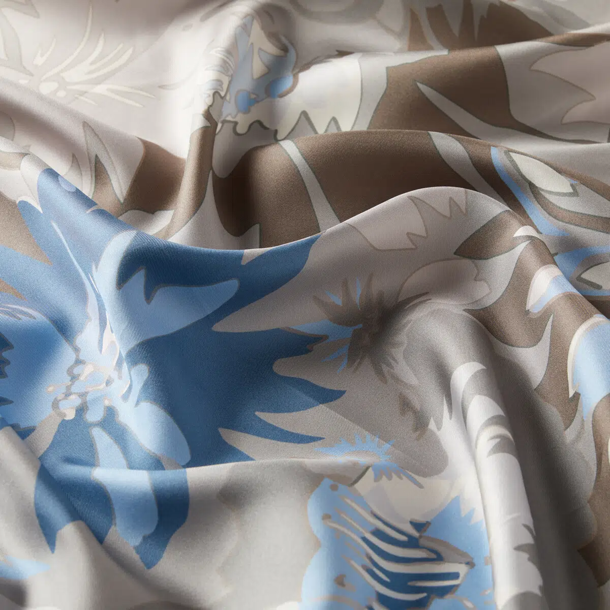 1192 İPEKEVİ EŞARP - TAŞ