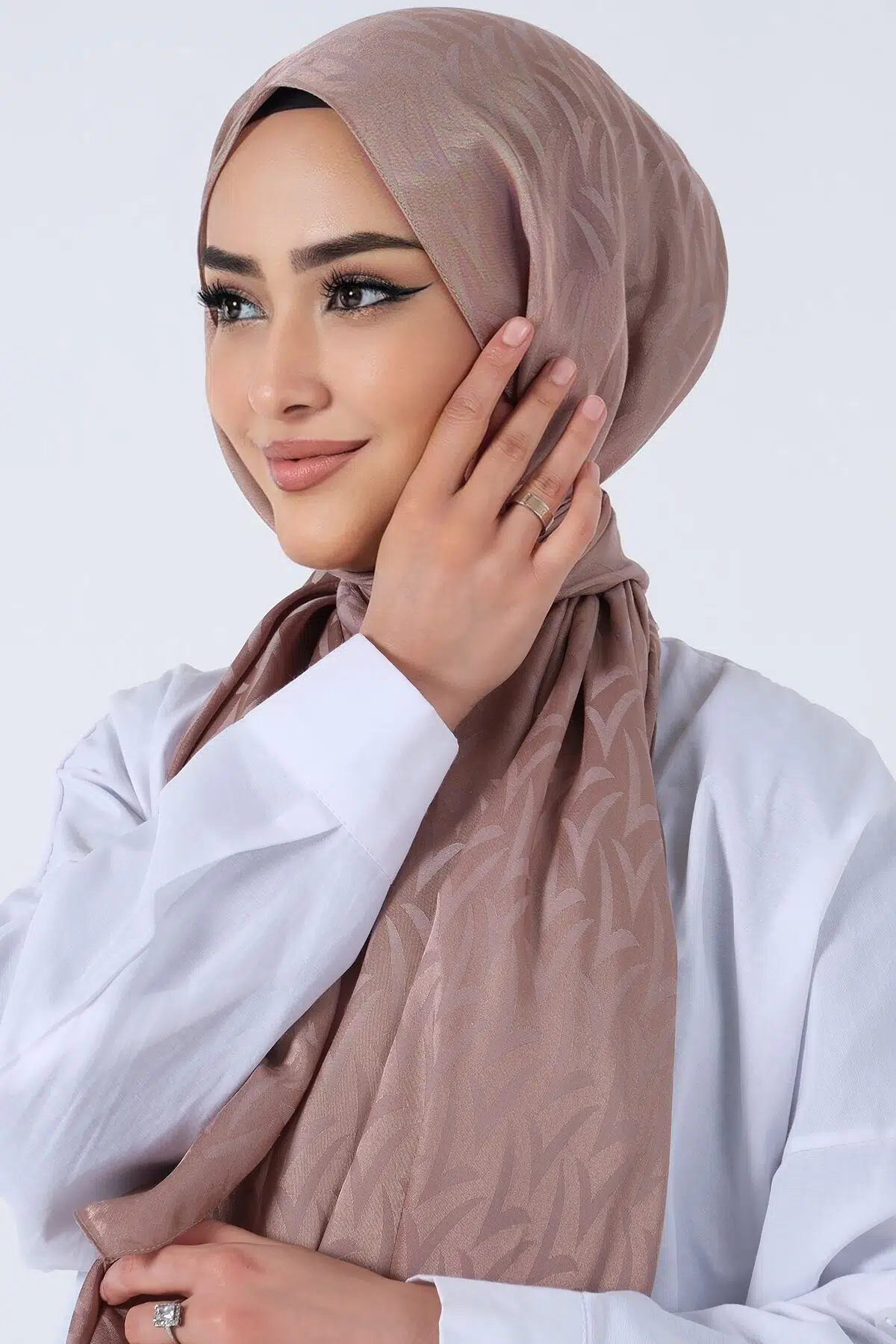 1246 HAREM ELA JAKAR ŞAL - VİZON