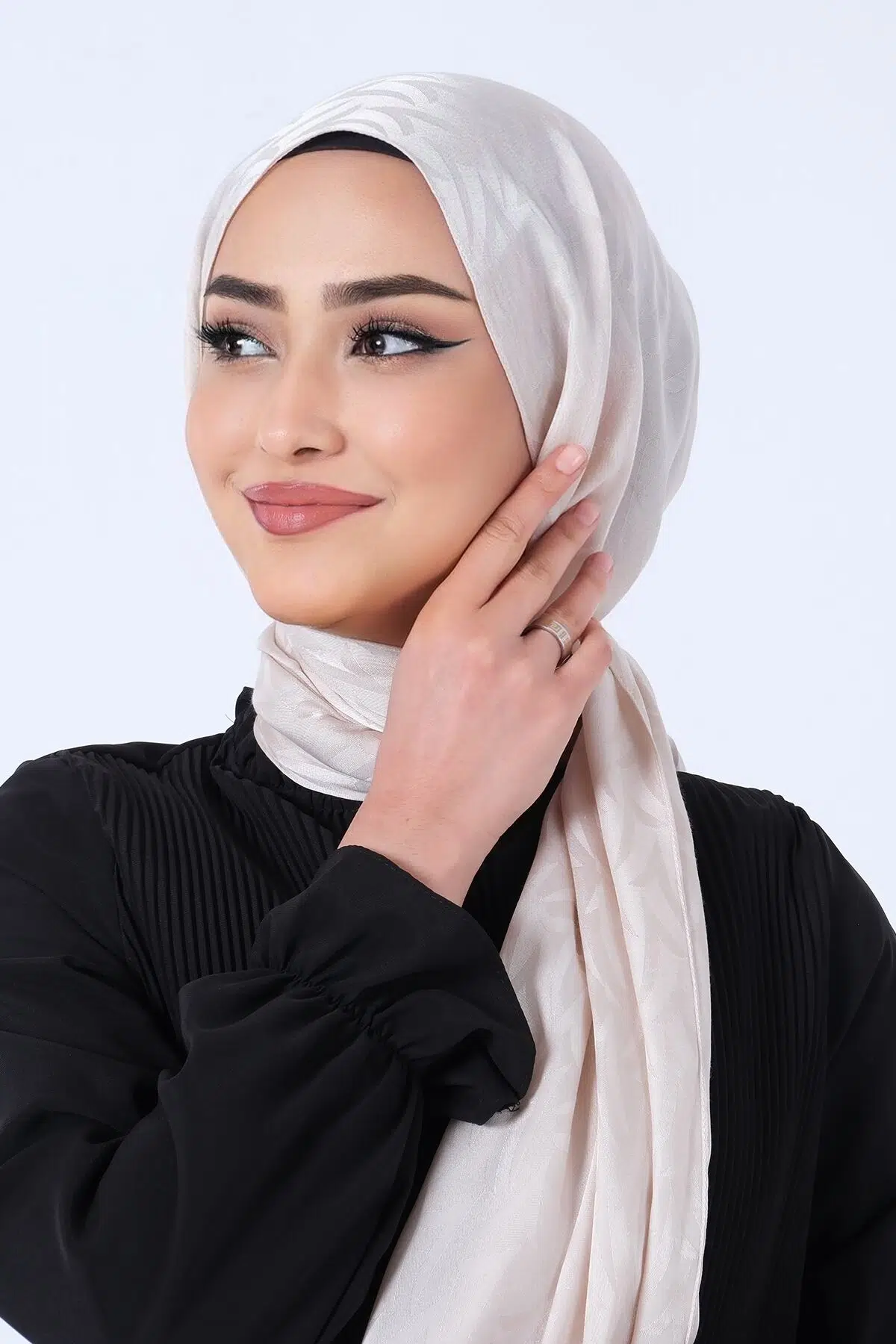 1246 HAREM ELA JAKAR ŞAL - KUM BEJİ