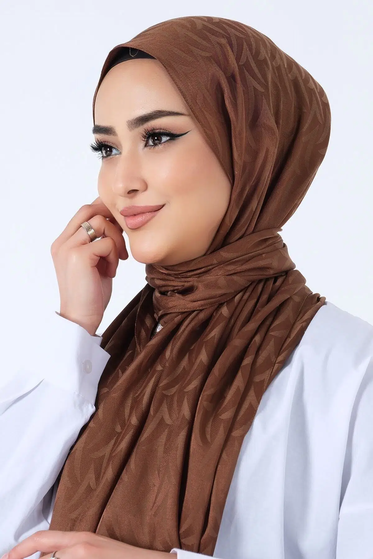 1247 HAREM ELA JAKAR EŞARP - ÇİKOLATA