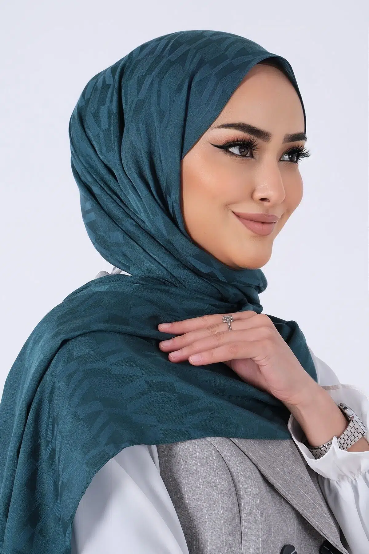 1249 HAREM ESİLA JAKAR EŞARP - ZÜMRÜT