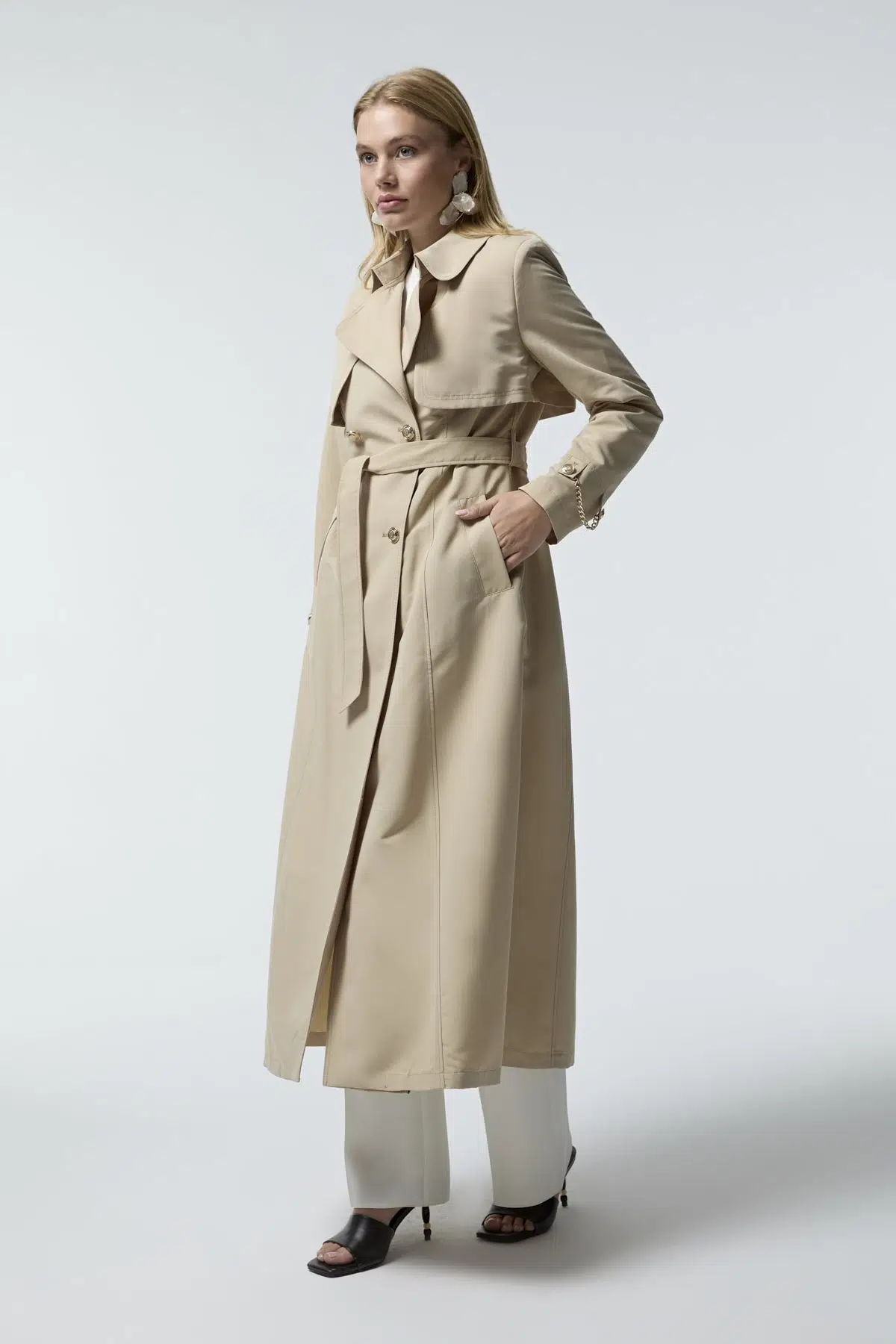 13560 ZÜHRE LESNA TRENÇKOT - BEJ