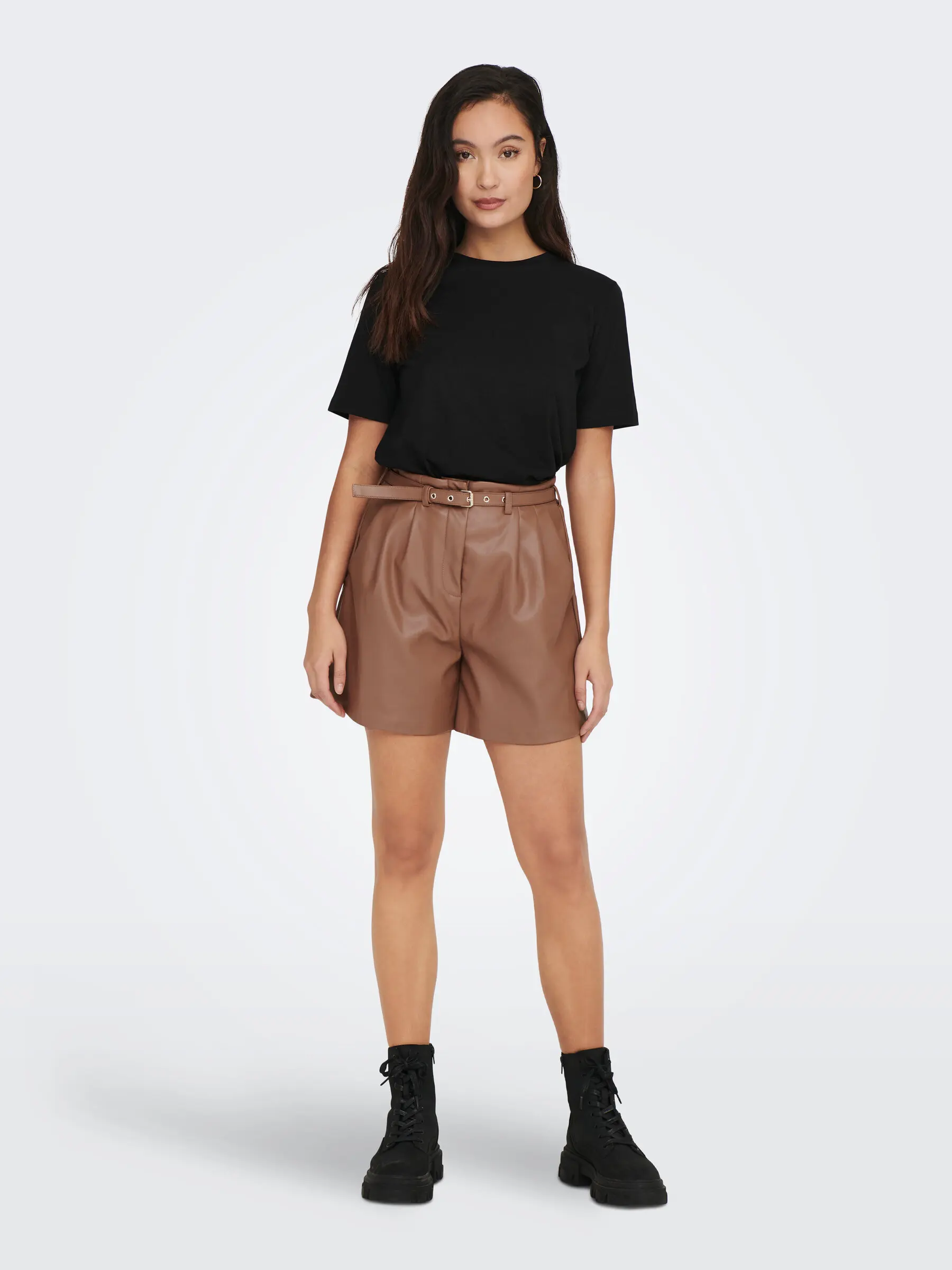 15270390 ONLONLY S/S TEE JRS NOOS - BLACK