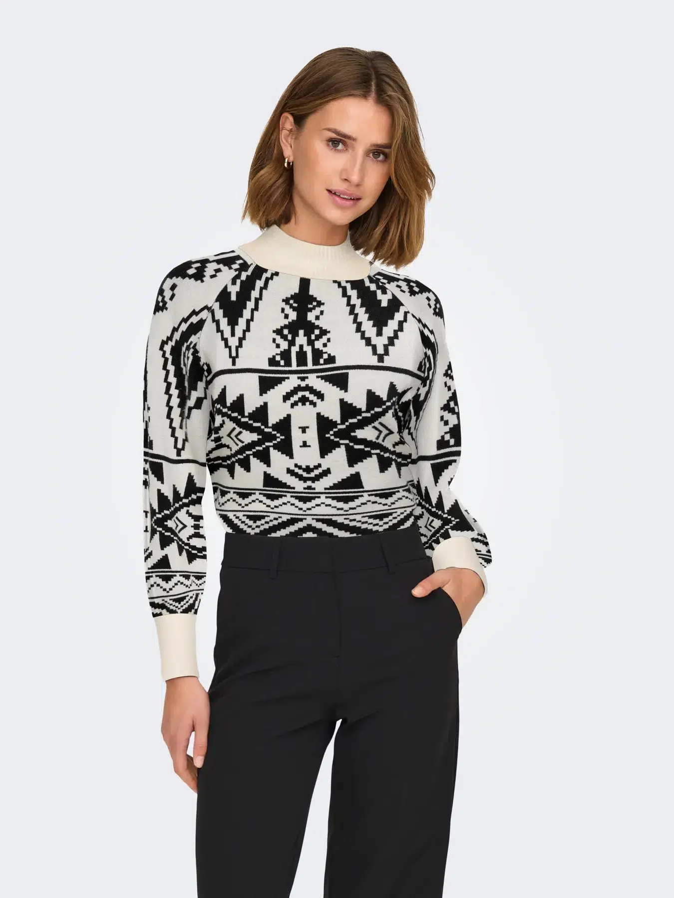 15324430 ONLFRIDA LIFE LS HIGHNECK CC KNT