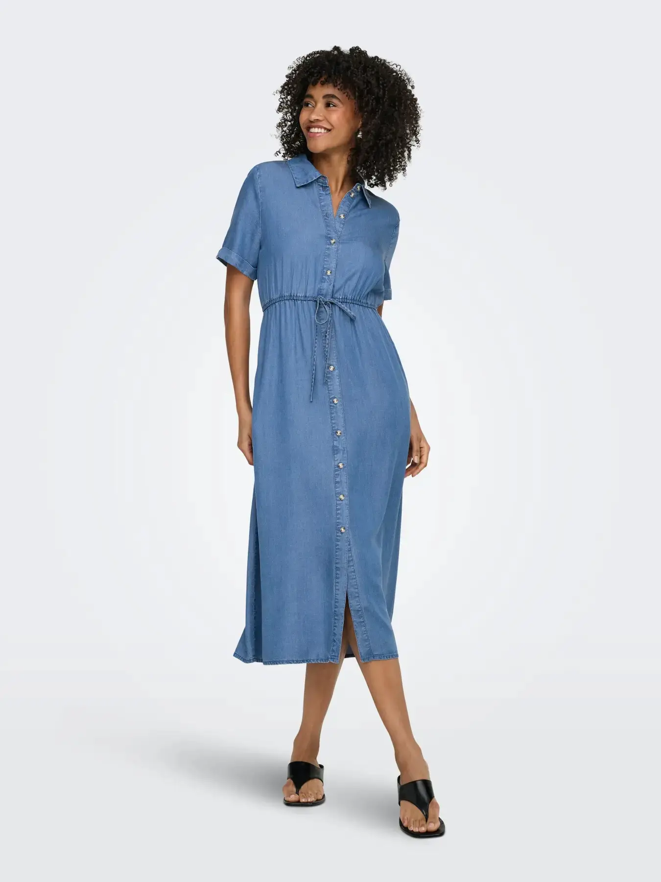 15363971 ONLCHARIS LIFE 2/4 SHIRT DRESS WVN CC - MEDIUM BLUE DENİM