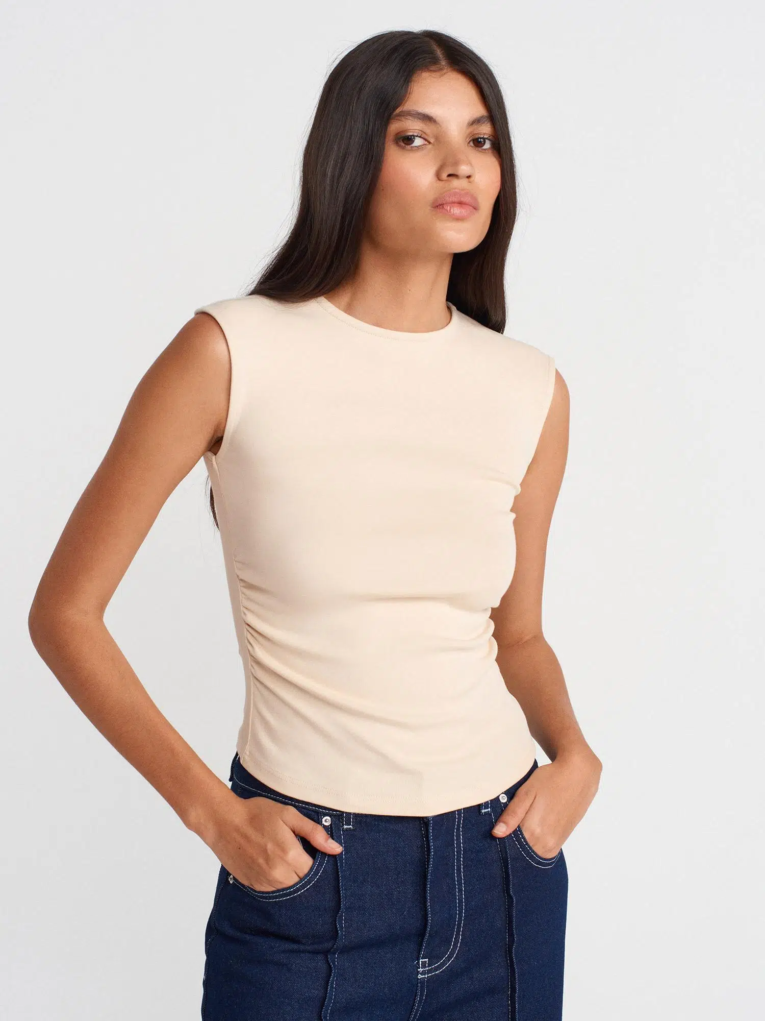 21054 DİLVİN BÜZGÜLÜ BASİC T-SHIRT