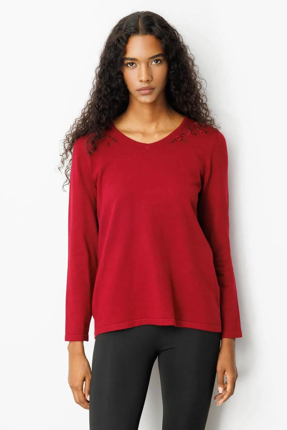 25090 DESEN V YAKA OMUZLARI BONCUK İŞLEMELİ TRİKO BLUZ