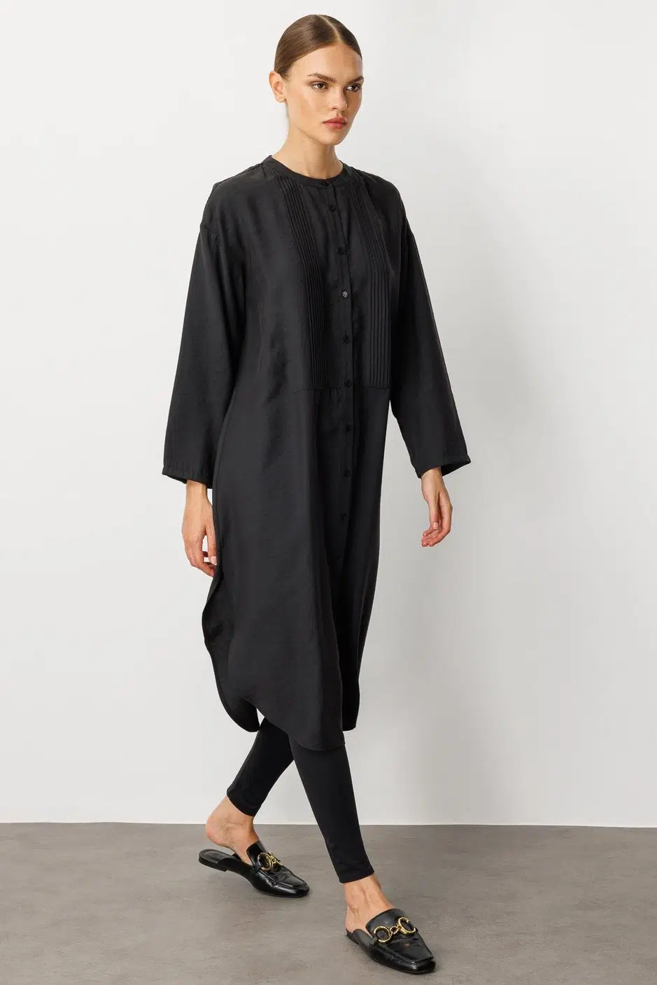 252540 MİCCA Soft Modal (%90) İçerikli Pili Kırımlı Detay Kap Ferace - SİYAH