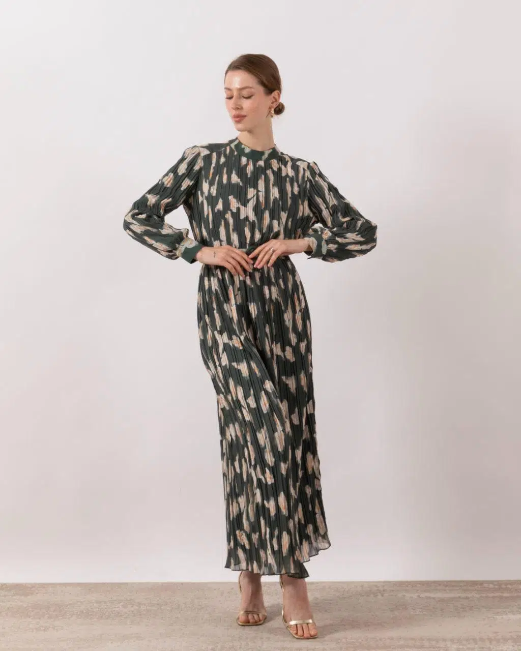 3031 STİLİFE PİLİSELİ EMPİRME ELBİSE