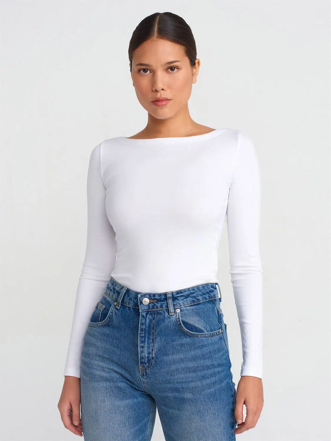 31332 DİLVİN KAYIK YAKA UZUN KOLLU TOP - BEYAZ