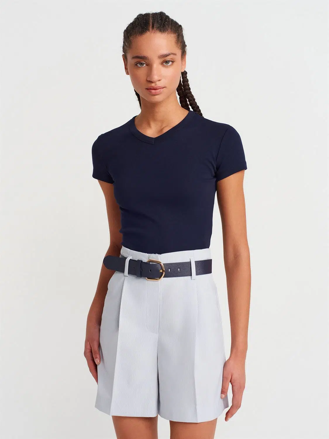 31673 DİLVİN V YAKA T-SHIRT