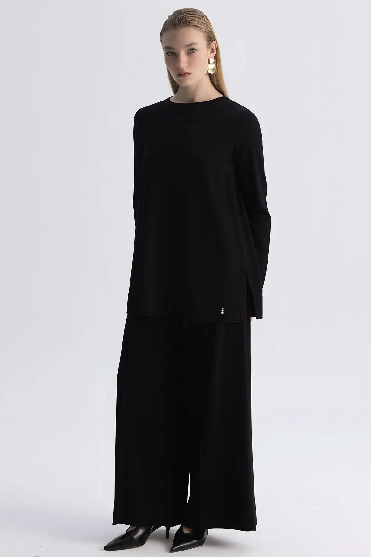 3266009 MISSDALIDA YUVARLAK YAKA BASİC TUNİK - BLACK
