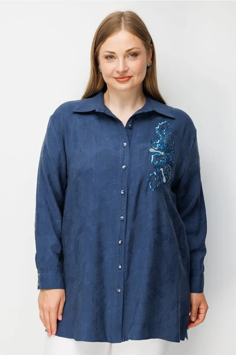 40138 GİLDA TEK TARAFI BONCUK PUL NAKIŞLI TENCEL GÖMLEK - İNDİGO