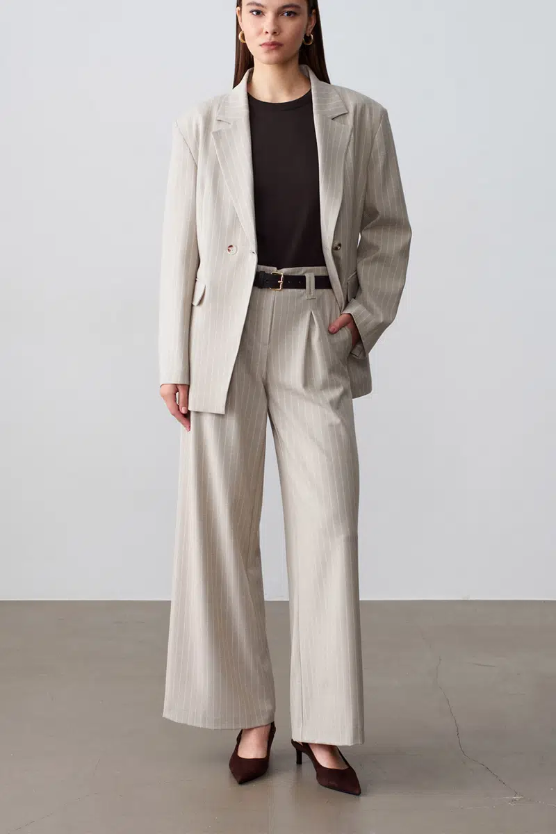 60803 DİLVİN YAN DÜĞMELİ BLAZER CEKET - TAŞ