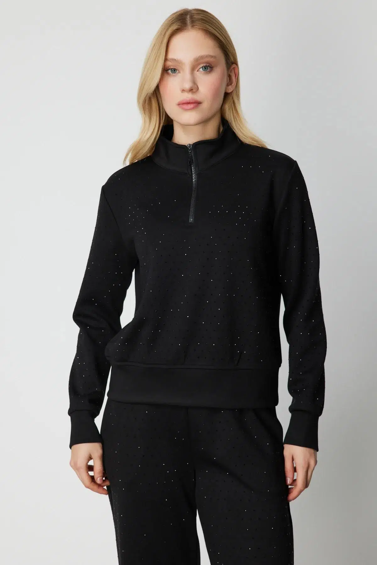 66364 ONTEKS EŞF. ÜST TAŞLI YAKASI FERMUARLI