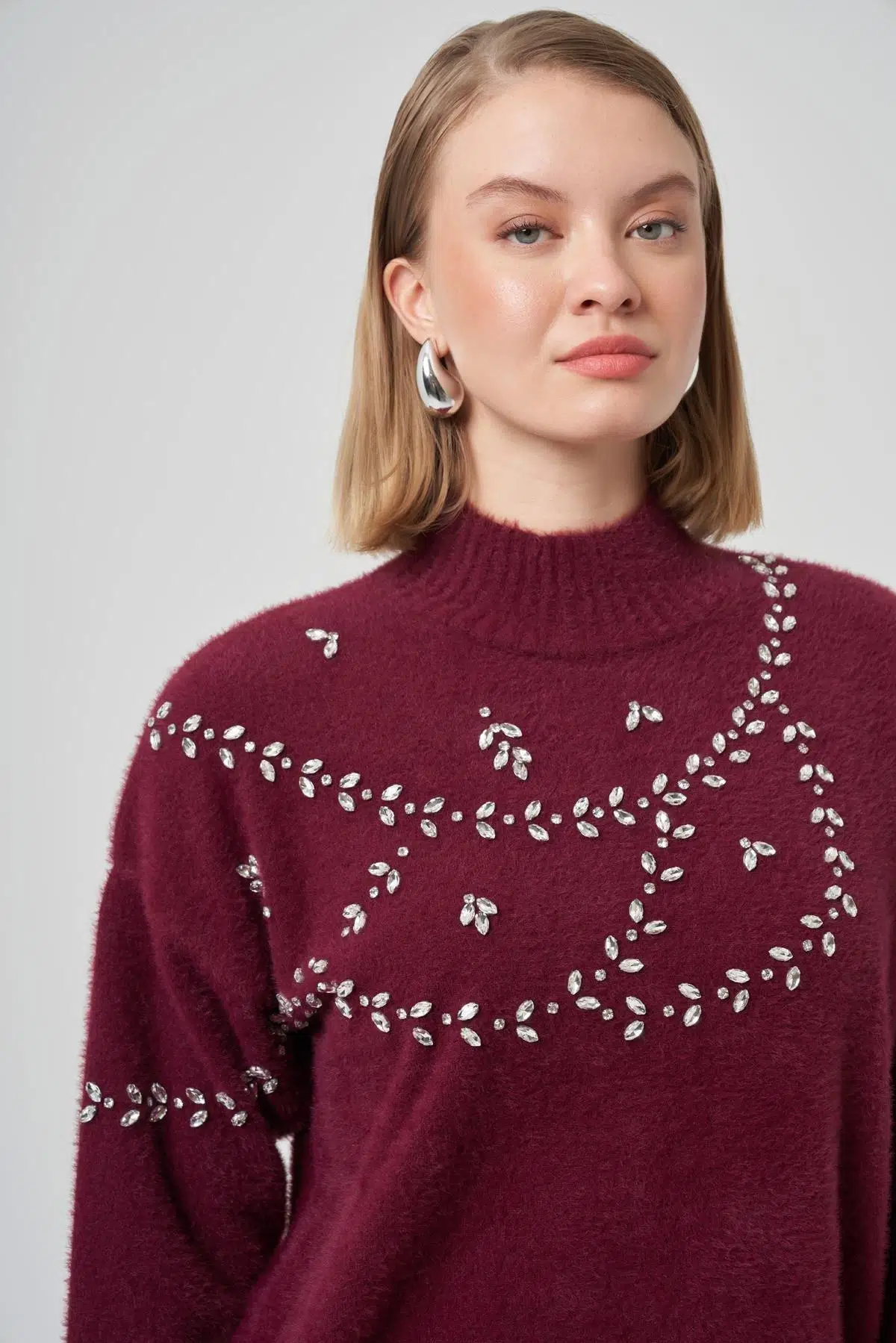 7002 NUSS TAŞ İŞLİ PELUŞ TUNİK