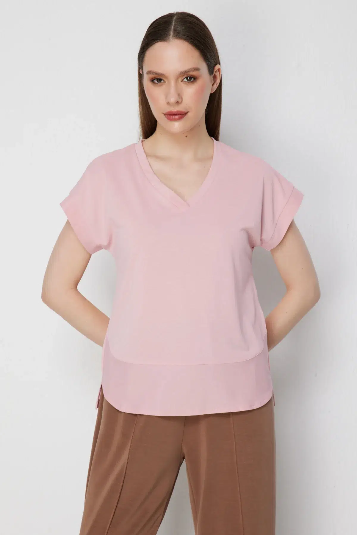 71475 ONTEKS BLUZ V YAKA KISA KOL - PUDRA