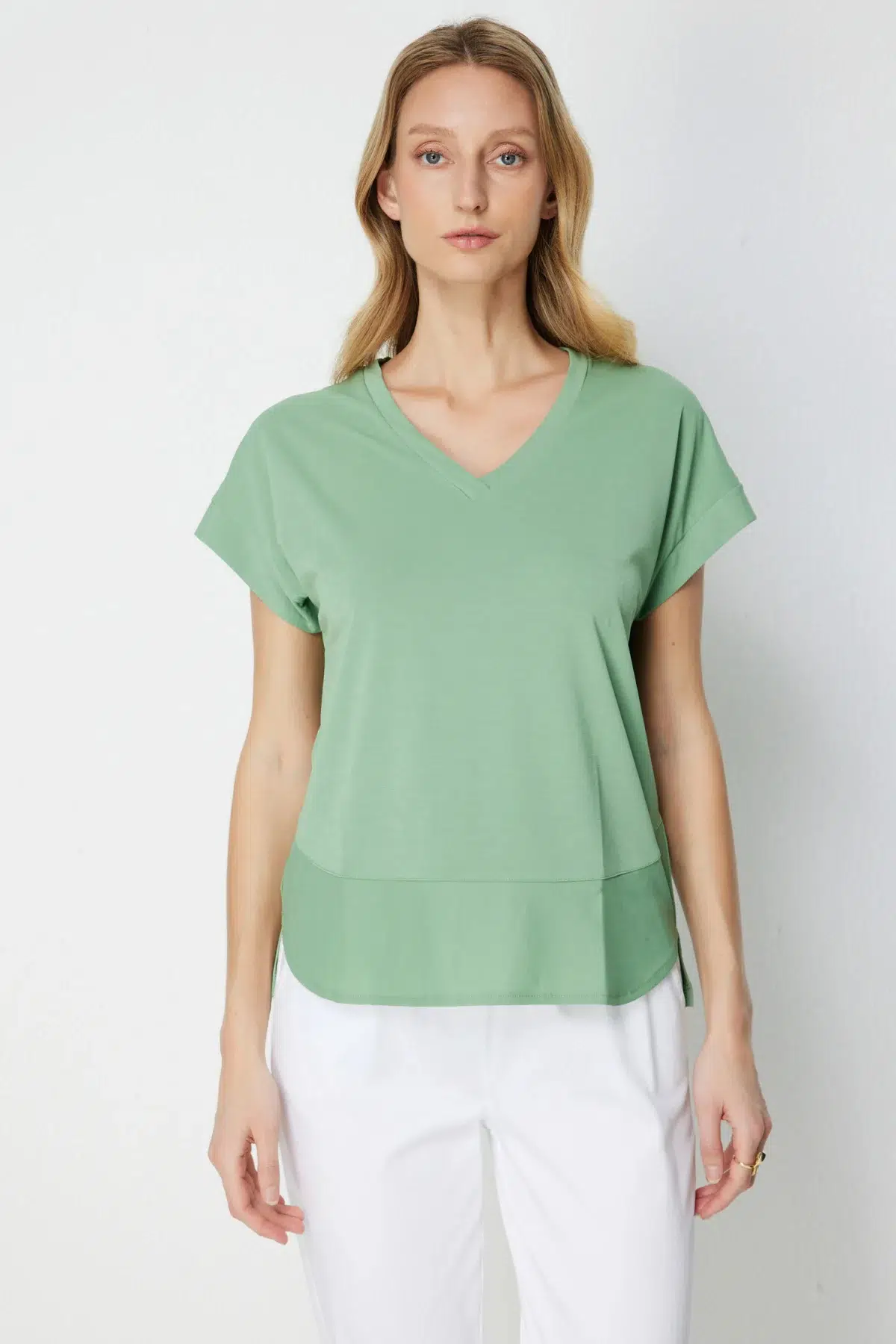 71475 ONTEKS BLUZ V YAKA KISA KOL - HAKİ