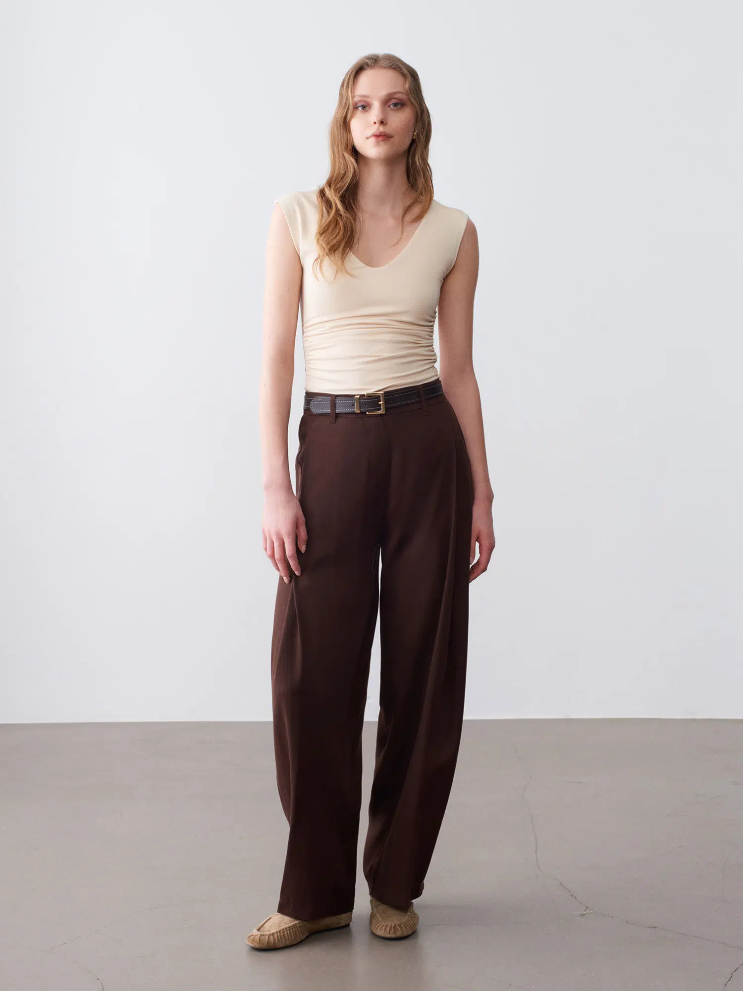 72698 DİLVİN PİLLİ DÖKÜMLÜ PANTOLON - KAHVE