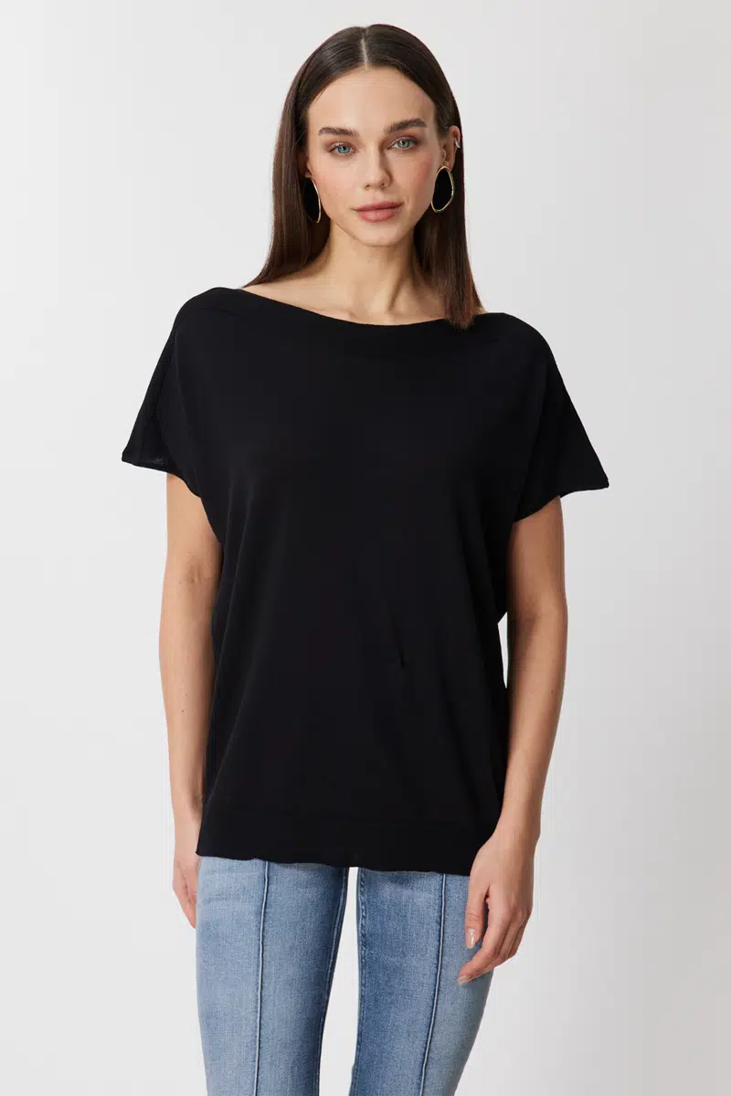 76370 ONTEKS BLUZ KAYIK YAKA KISA KOL - SİYAH