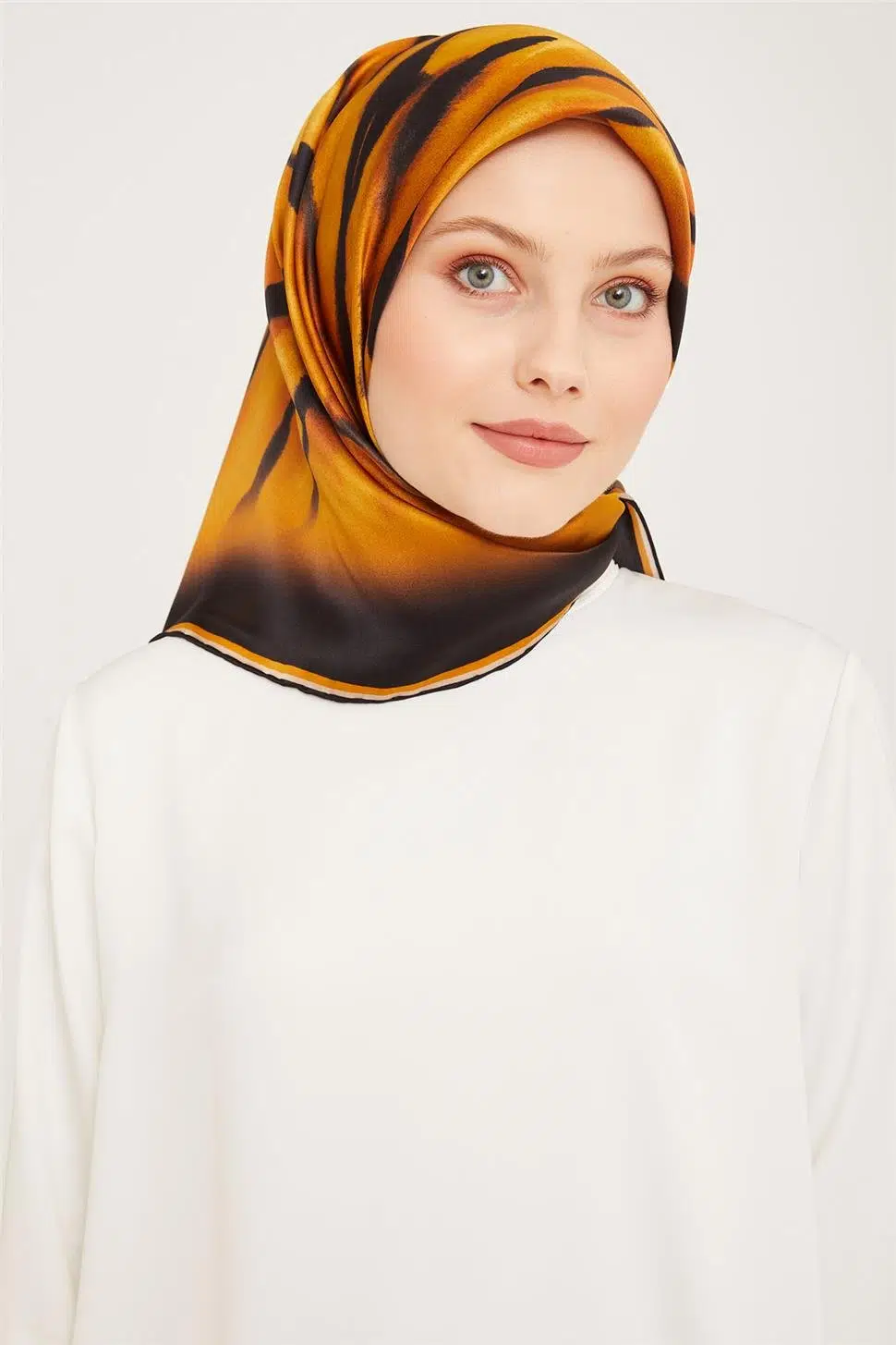 9020 ARMİNE EŞARP - 09