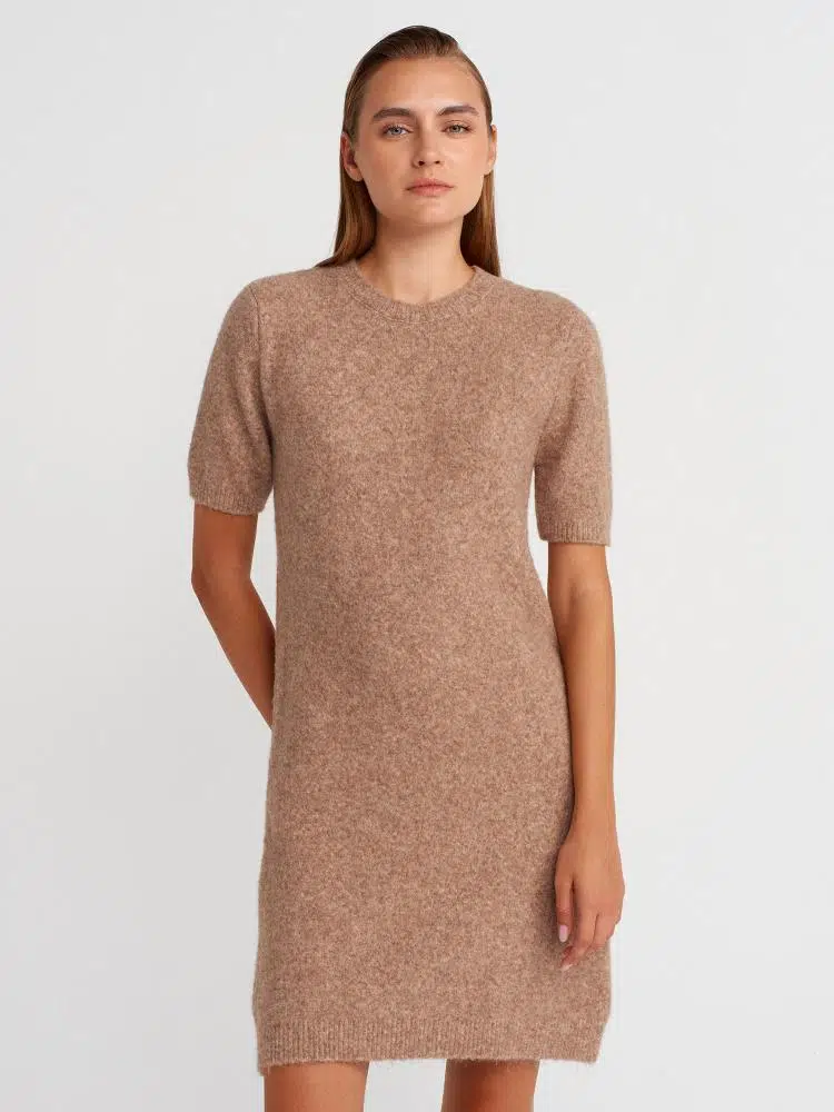 90257 DİLVİN BİSİKLET YAKA YUMUŞAK DOKULU TRİKO ELBİSE