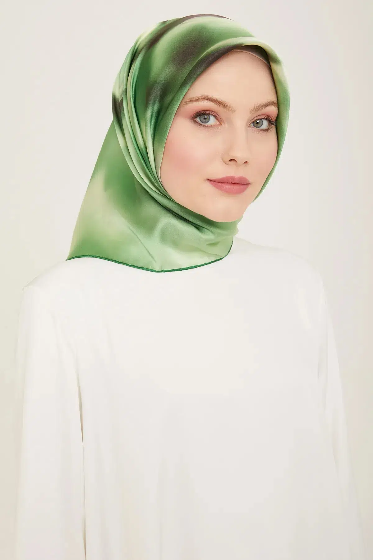 9124 ARMİNE EŞARP - 53