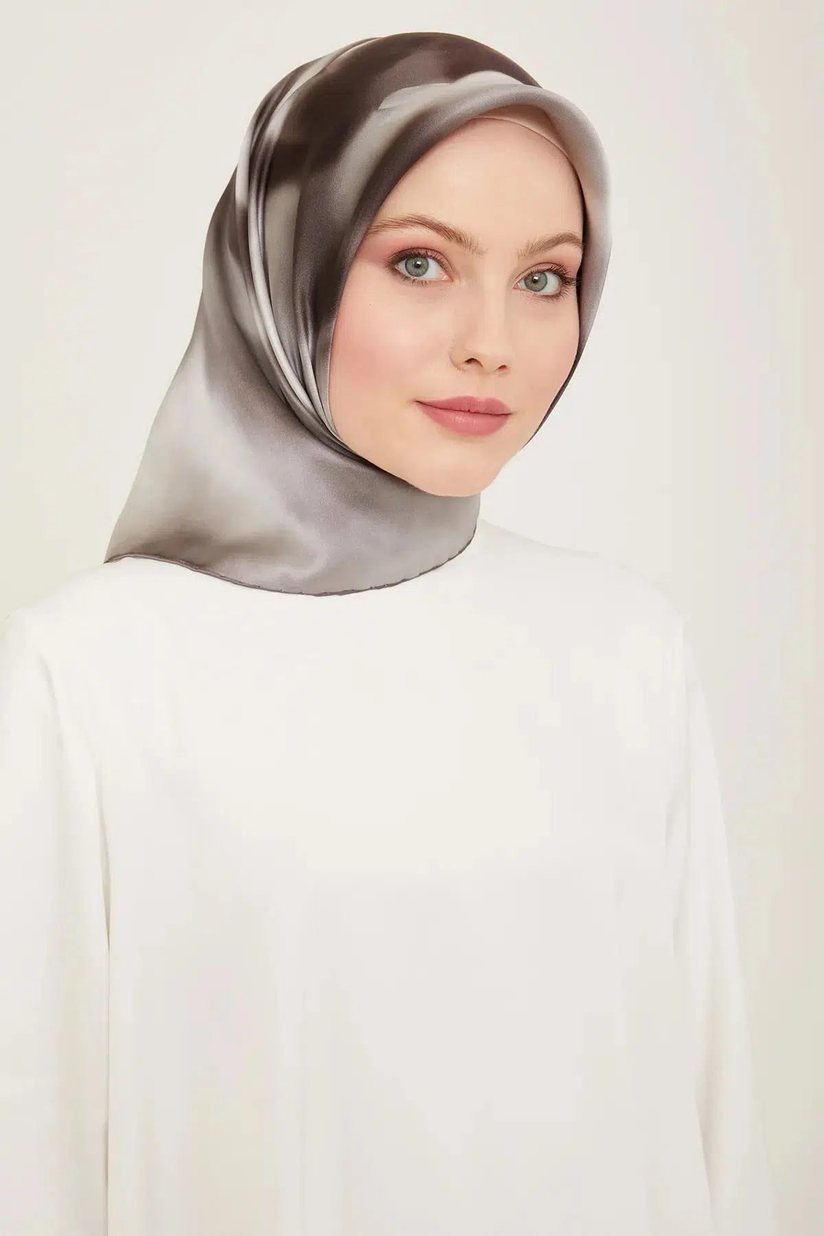 9124 ARMİNE EŞARP - 37