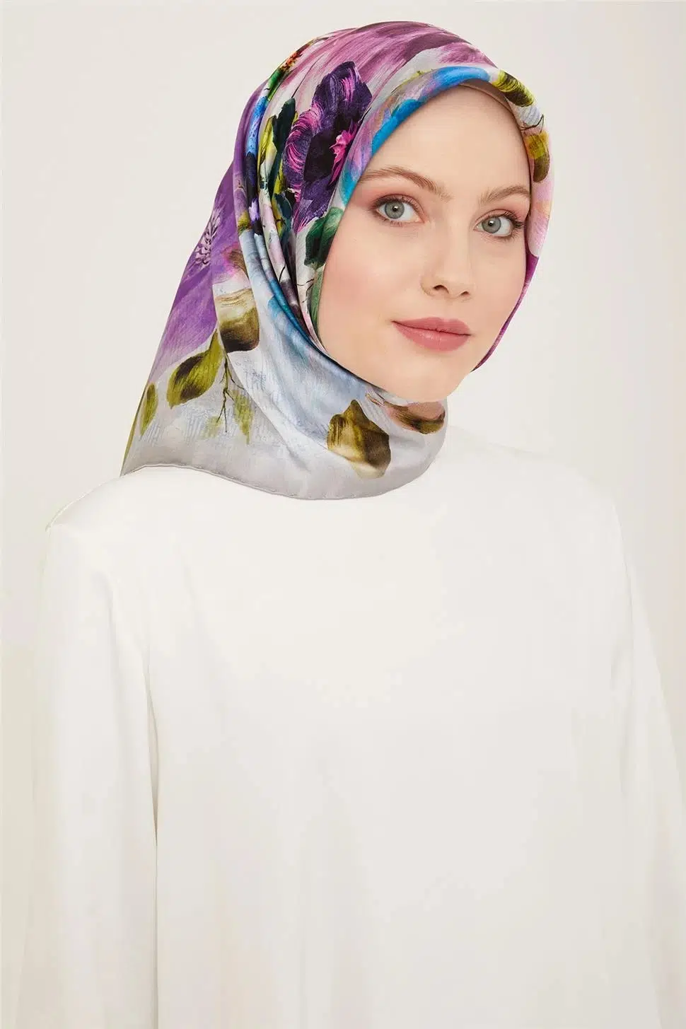 9133 ARMİNE EŞARP - 33