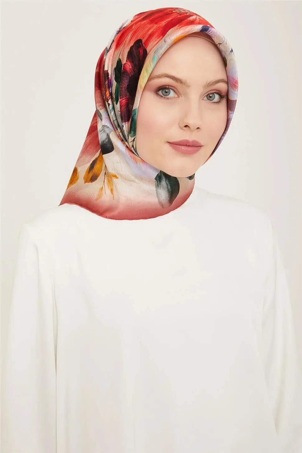 9133 ARMİNE EŞARP - 01