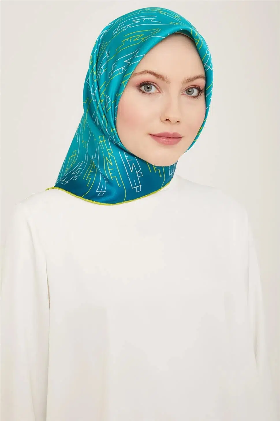 9142 ARMİNE EŞARP