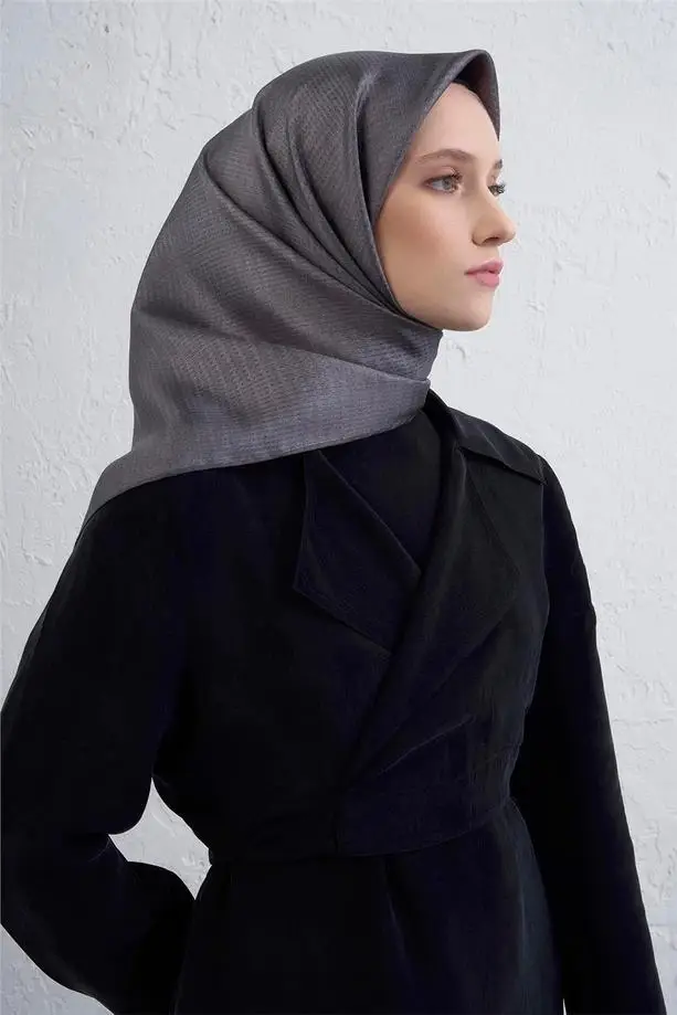 9415 ARMİNE EŞARP