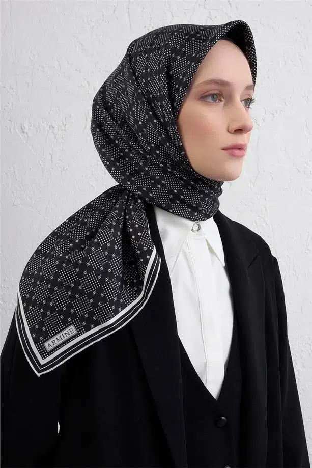 9440 ARMİNE EŞARP