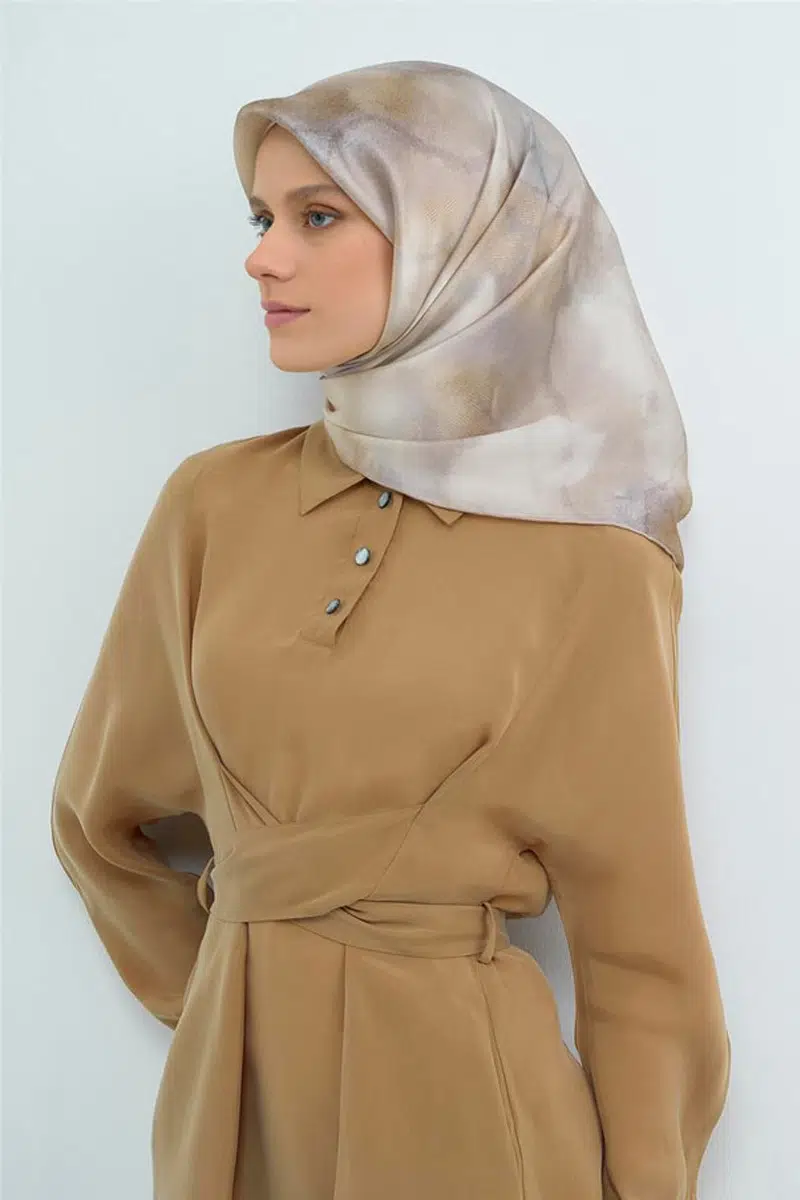 9501 ARMİNE SAF İPEK EŞARP - 84