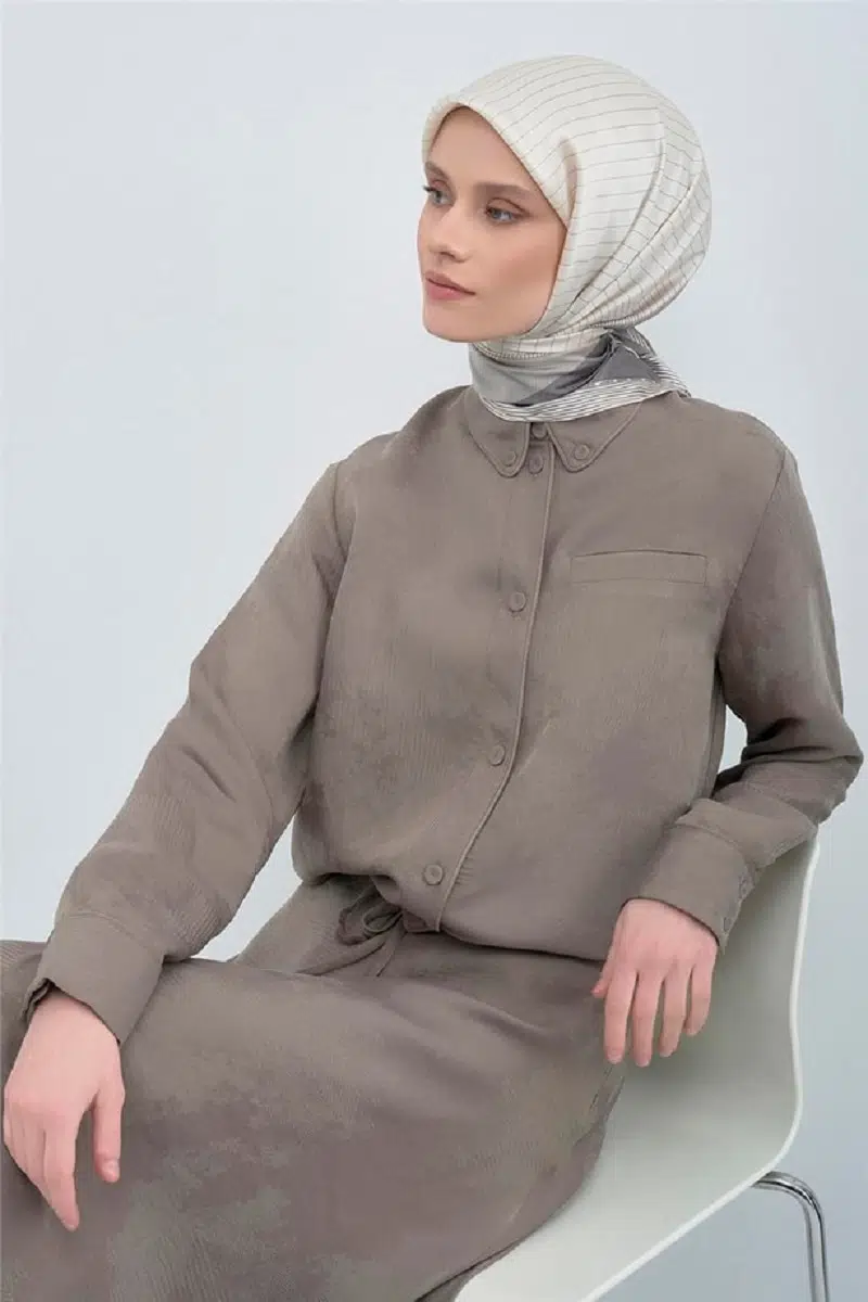 9526 ARMİNE SAF İPEK EŞARP - 06