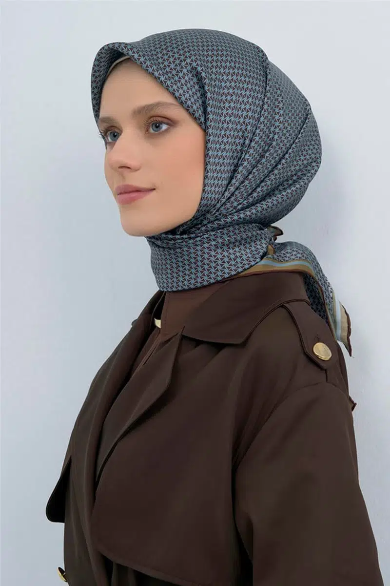 9528 ARMİNE SAF İPEK EŞARP