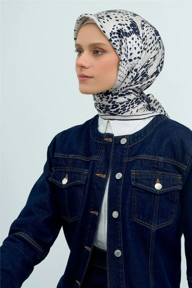 9552 ARMİNE SAF İPEK EŞARP - 80
