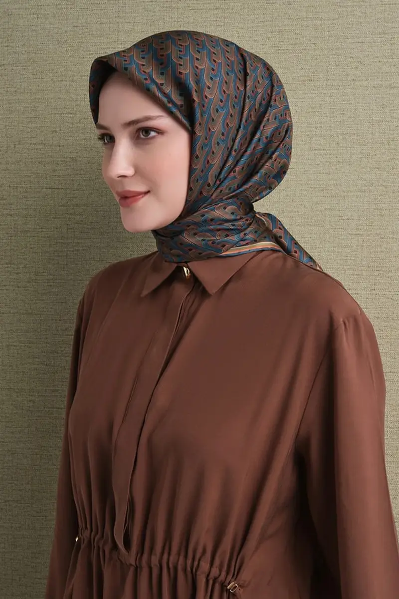 9604 ARMİNE SAF İPEK EŞARP - 84